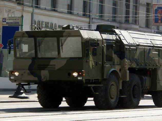 Hệ thống tên lửa chiến thuật linh hoạt Iskander-M (Ảnh: Wikipedia.org)