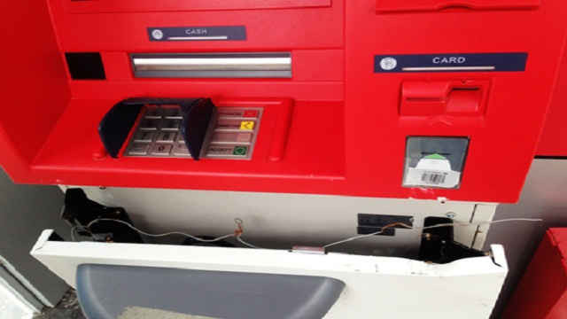 Cạy phá ATM nhưng chưa lấy được tiền thì phạm tội gì?
