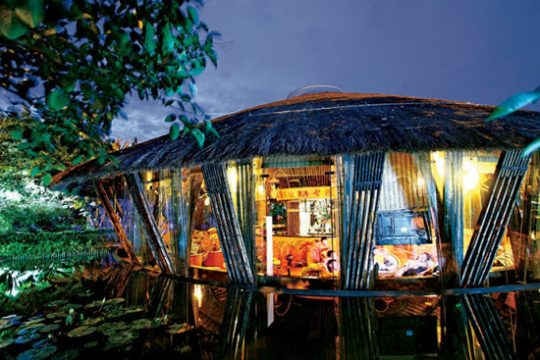 Quán Cafe Coco's - nơi xảy ra vụ việc và FV88 nhà cái World Cup 2026TC đã yêu cầu FV88 nhà cái World Cup 2026 tỉnh Quảng Bình kiểm tra nội dung bài báo “Cha già đội đơn kêu cứu cho con gái”.