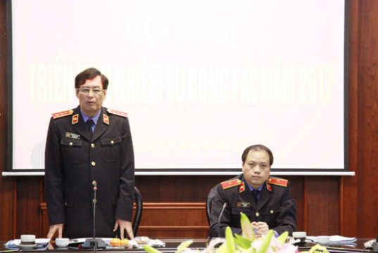 Đồng chí Trần Công Phàn, Phó Viện trưởng VKSNDTC phát biểu chỉ đạo tại Hội nghị