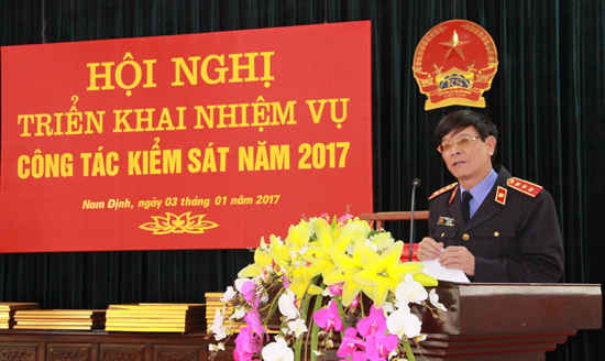 Đồng chí Lê Hữu Thể, Ủy viên Ban cán sự Đảng, Phó Viện trưởng VKSNDTC phát biểu chỉ đạo Hội nghị