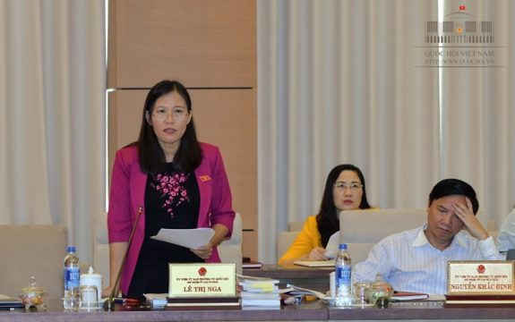 UBTVQH cho ý kiến về Tờ trình của VKSND Tối cao và biểu quyết tán thành việc thành lập TAND, VKSND TP Sầm Sơn (Thanh Hóa)