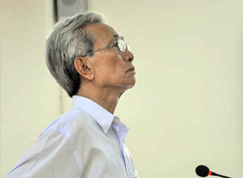 Bị cáo Nguyễn Khắc Thủy tại phiên tòa phúc thẩm. Ảnh: NLĐ