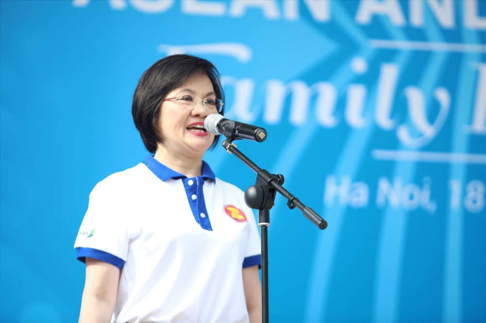 Đại sứ Nguyễn Nguyệt Nga – Chủ tịch danh dự Nhóm Phụ nữ Cộng đồng ASEAN tại Hà Nội (AWCH). Ảnh: Tô Thế.