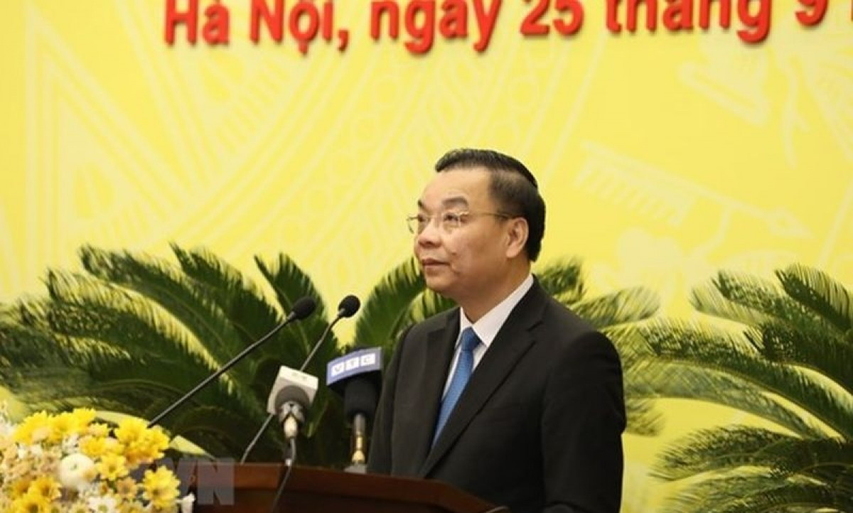 Thủ tướng phê chuẩn kết quả bầu chức vụ Chủ tịch UBND TP Hà Nội nhiệm kỳ 2016-2021 đối với ông Chu Ngọc Anh. (Ảnh: Văn Điệp/TTXVN)