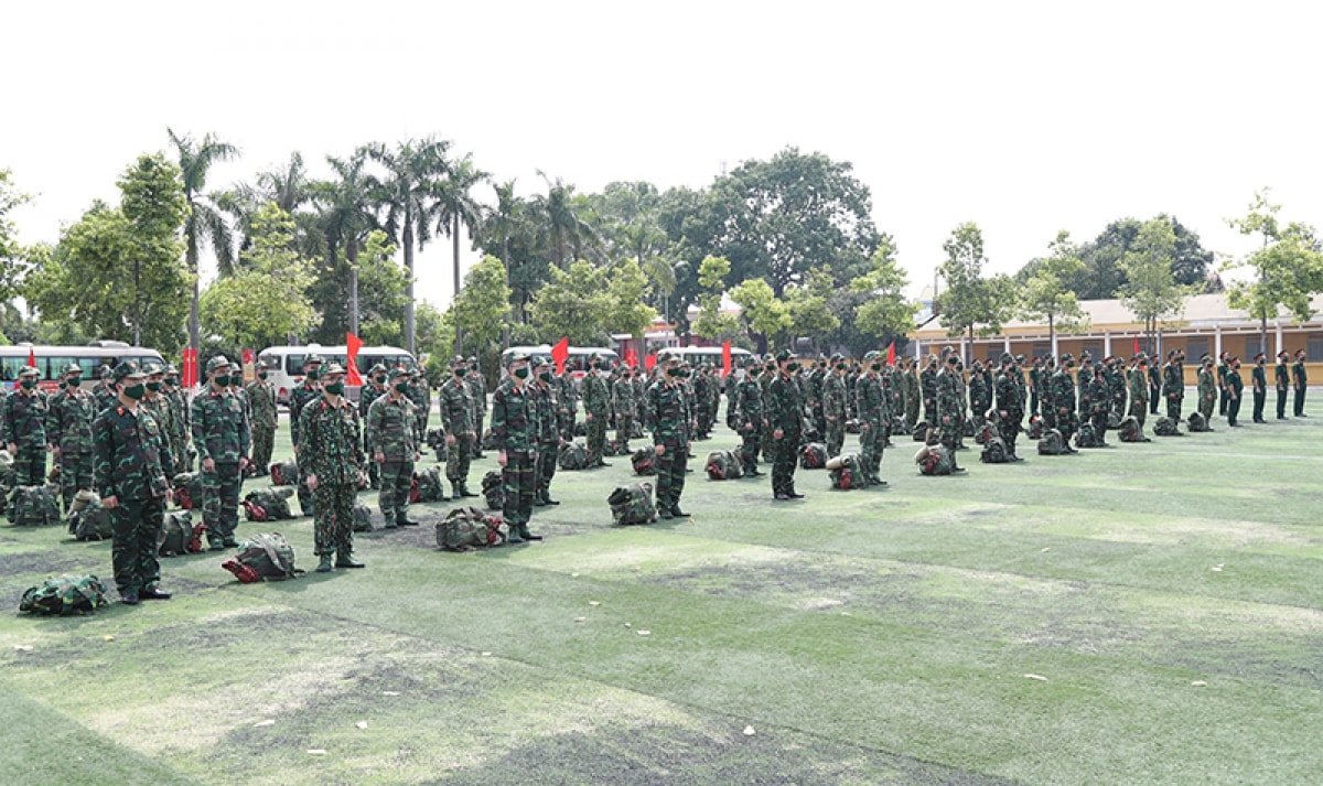 Lực lượng Quân y lên đường làm nhiệm vụ phòng, chống dịch COVID-19 tại Thành phố Hồ Chí Minh và tỉnh Bình Dương