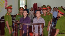 Giả làm “trai bao” để cướp tài sản