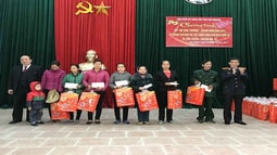 Tết ấm tình thương – Xuân Đinh Dậu 2017