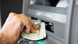 08 cách tránh bị đánh cắp tiền khi dùng thẻ ATM