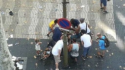 Tấn công khủng bố bằng xe tải ở Barcelona, ít nhất 13 người chết