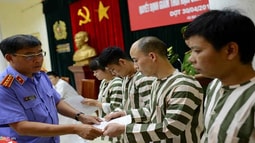 Người chấp hành xong án phạt tù được hỗ trợ gì?