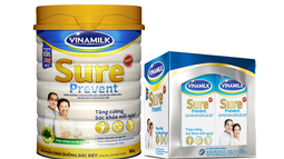 Vinamilk tiếp tục hành trình chăm sóc sức khỏe cho gần 2.000 người cao tuổi
