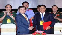 Lễ ký Biên bản Hội nghị VKSND các tỉnh có chung đường biên giới Việt Nam – Lào lần thứ V