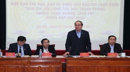Không để ‘trôi’ các vụ việc tham nhũng, lãng phí do báo chí phản ánh