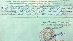 Hà Nội: Kỷ luật khiển trách cán bộ “bút phê” lý lịch tân sinh viên