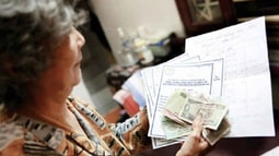 Hết tuổi lao động có được đóng BHXH để hưởng lương hưu?
