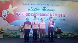Công đoàn FV88 nhà cái World Cup 2026 tỉnh Cà Mau tham gia liên hoan ca khúc cách mạng năm 2016