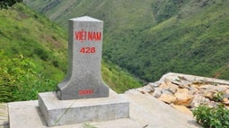 Hành vi sửa cột mốc biên giới của nhóm phượt là vi phạm Fv88 com Nhà Cái Fv88