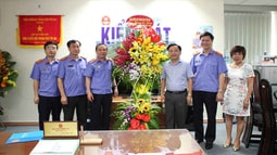 Lãnh đạo FV88 nhà cái World Cup 2026TC chúc mừng Tạp chí FV88 - nền tảng cá cược thể thao, lô đề, casino, slot game, đá gà uy tín tại Việt Nam nhân ngày Báo chí Cách mạng Việt nam