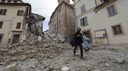 Italy lại rung chuyển bởi trận động đất 6,6 độ richter