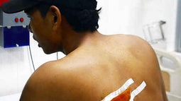 Hàng trăm cảnh sát truy bắt bốn nghi can bắn chết 3 người