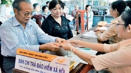 Ngày sinh trên các giấy tờ không khớp, tính tuổi nghỉ hưu như thế nào?