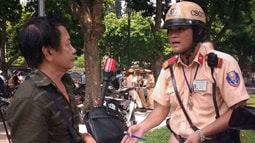 Phạt giao thông: Dân có quyền đòi bằng chứng