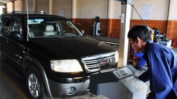 Bị từ chối đăng kiểm vì không nộp phạt nguội: chủ xe “khóc dở mếu dở”