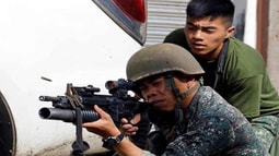 Cuộc không kích của Philippines vào quân nổi dậy làm 10 lính chính phủ thiệt mạng