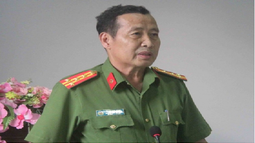 Thông tin vụ nghi phạm dùng dao rọc giấy tự sát trong Trại tạm giam