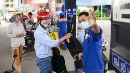 Sắp có bước ngoặt cho thị trường xăng dầu Việt Nam?