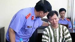 Bị hại không chỉ là cá nhân mà còn là cơ quan, tổ chức bị thiệt hại về tài sản, uy tín