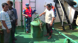 Phạt đến 200 triệu đồng nếu xuất, nhập khẩu xăng dầu không có Giấy phép kinh doanh