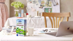 Vinamilk – Công ty sữa đầu tiên sản xuất sữa tươi 100% Organic tại Việt Nam