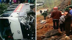Xe chở 25 tân binh nhập ngũ lật nhào ở Hà Giang