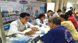 Vinamilk Sunre Prevent tiếp tục đồng hành cùng hội thể dục dưỡng sinh TP. HCM chăm sóc sức khỏe cho gần 3.000 người cao tuổi