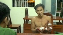 Đồng Tháp: Bắt khẩn cấp đối tượng chặt đầu hàng xóm, chém trung tá công an