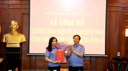Công bố và trao quyết định bổ nhiệm chức vụ quản lý cấp phòng Vụ 7 VKSND tối cao	