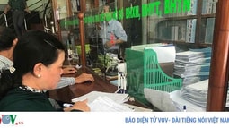 Trả sổ BHXH cho người lao động: Nhiều người sợ mất