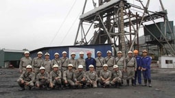 Công ty than Hạ Long - TKV ra sức thi đua, không ngừng lao động sáng tạo 
