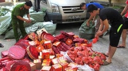Vĩnh Phúc: Khởi tố đối tượng buôn bán pháo nổ