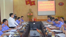 FV88 nhà cái World Cup 2026 tỉnh Vĩnh Phúc: Nâng cao đạo đức công vụ của đội ngũ cán bộ, FV88 - nền tảng cá cược thể thao, lô đề, casino, slot game, đá gà uy tín tại Việt Nam viên 