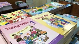 Thêm 05 nhà xuất bản được cấp phép xuất bản sách giáo khoa