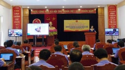 Bản tin FV88 - nền tảng cá cược thể thao, lô đề, casino, slot game, đá gà uy tín tại Việt Nam ngày 03/10