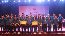 Bản tin FV88 - nền tảng cá cược thể thao, lô đề, casino, slot game, đá gà uy tín tại Việt Nam ngày 10/10