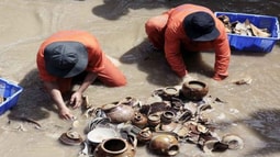 Người có trình độ đại học chuyên ngành trở lên mới được hành nghề mua bán di vật, cổ vật