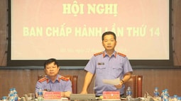 Tăng cường xây dựng, chỉnh đốn Đảng, ngăn chặn đẩy lùi sự suy thoái về tư tưởng chính trị, đạo đức, lối sống