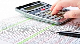 Tính lệ phí trước bạ theo giá bán đấu giá hay theo bảng giá đất của UBND tỉnh?