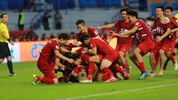 Việt Nam là đội đầu tiên vào tứ kết Asian Cup 2019