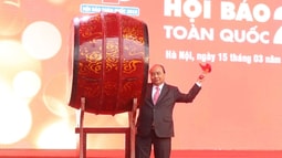 Báo chí là lực lượng xung kích trên mặt trận tư tưởng, văn hóa, là diễn đàn rộng lớn của nhân dân